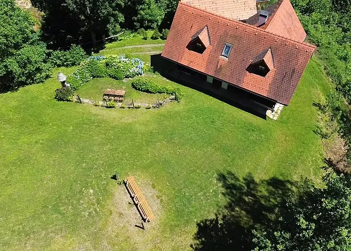 Lodenwalcher Holiday home